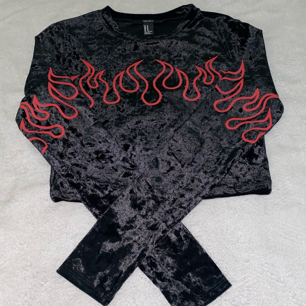 Forever 21 Velvet Flame Longsleeve Crop Top